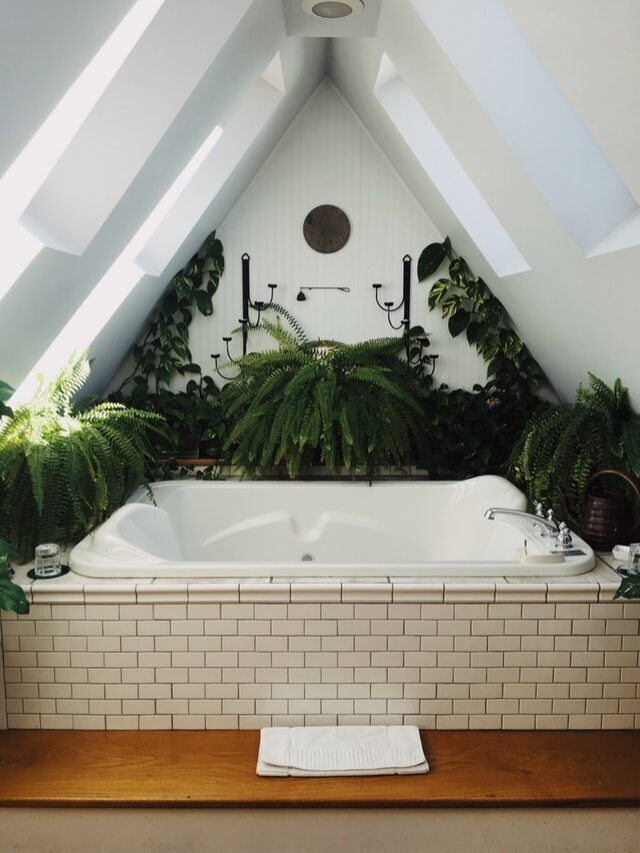 Create a Spa-like bathroom for your home-story